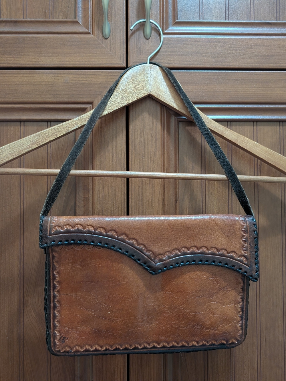 VINTAGE *Hand Made* Brown Leather Purse